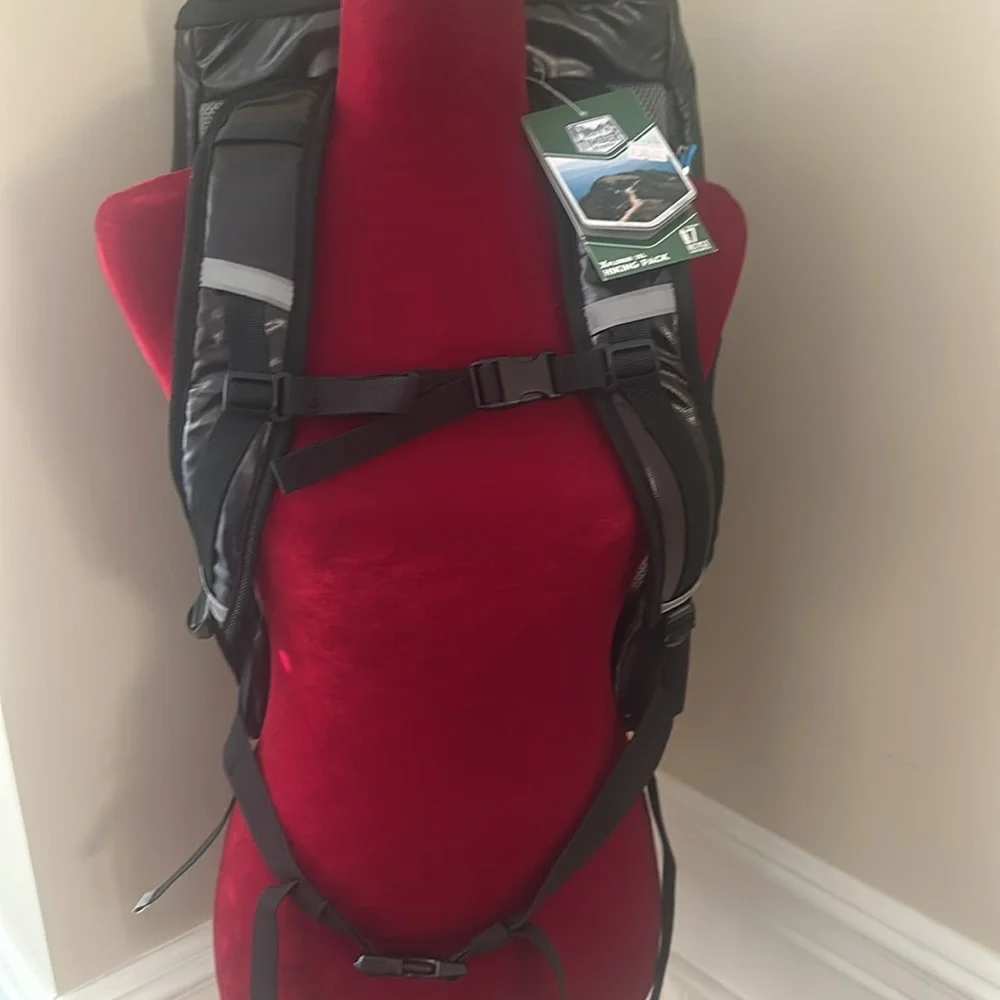 Timber Ridge Hiking Pack - Picture 7 of 10